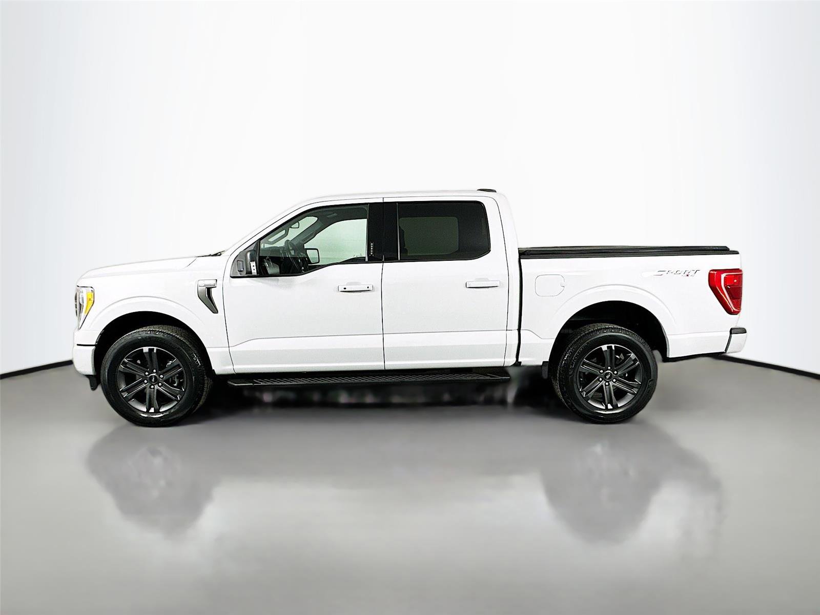 Used 2023 Ford F150 XLT w/ Equipment Group 302A High image 4