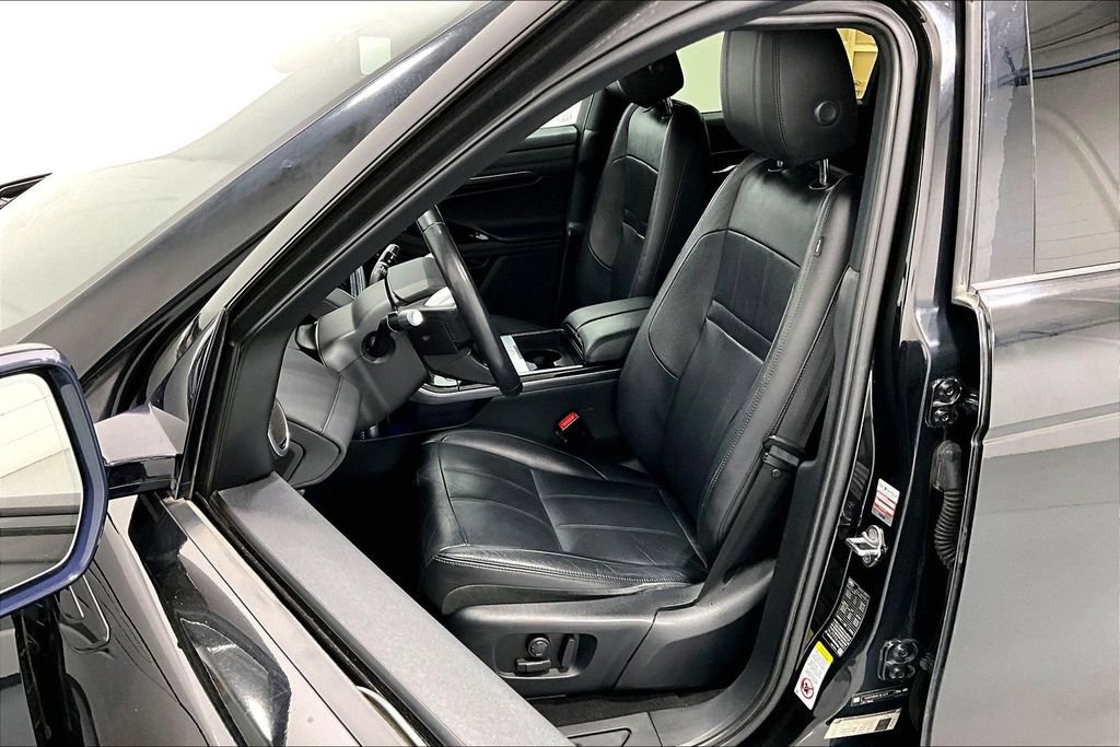 Used 2020 Land Rover Range Rover Evoque SE image 33