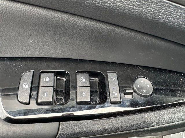 Used 2025 Kia Sportage X-Line w/ Premium Package image 10
