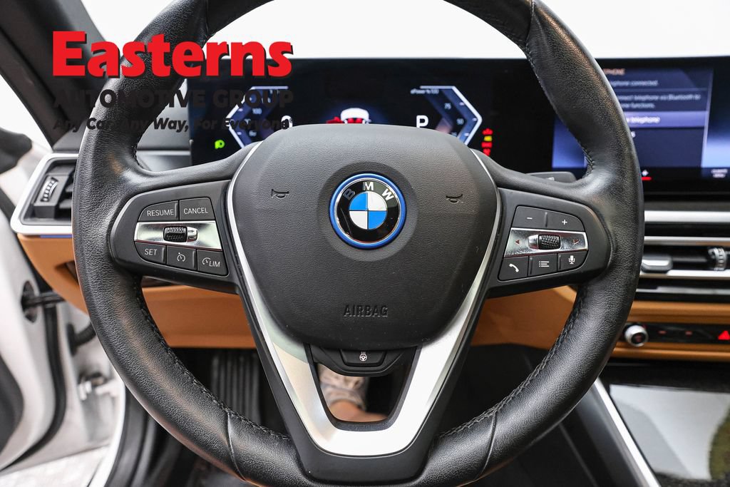 Used 2023 BMW i4 eDrive35 w/ Premium Package RWD image 12