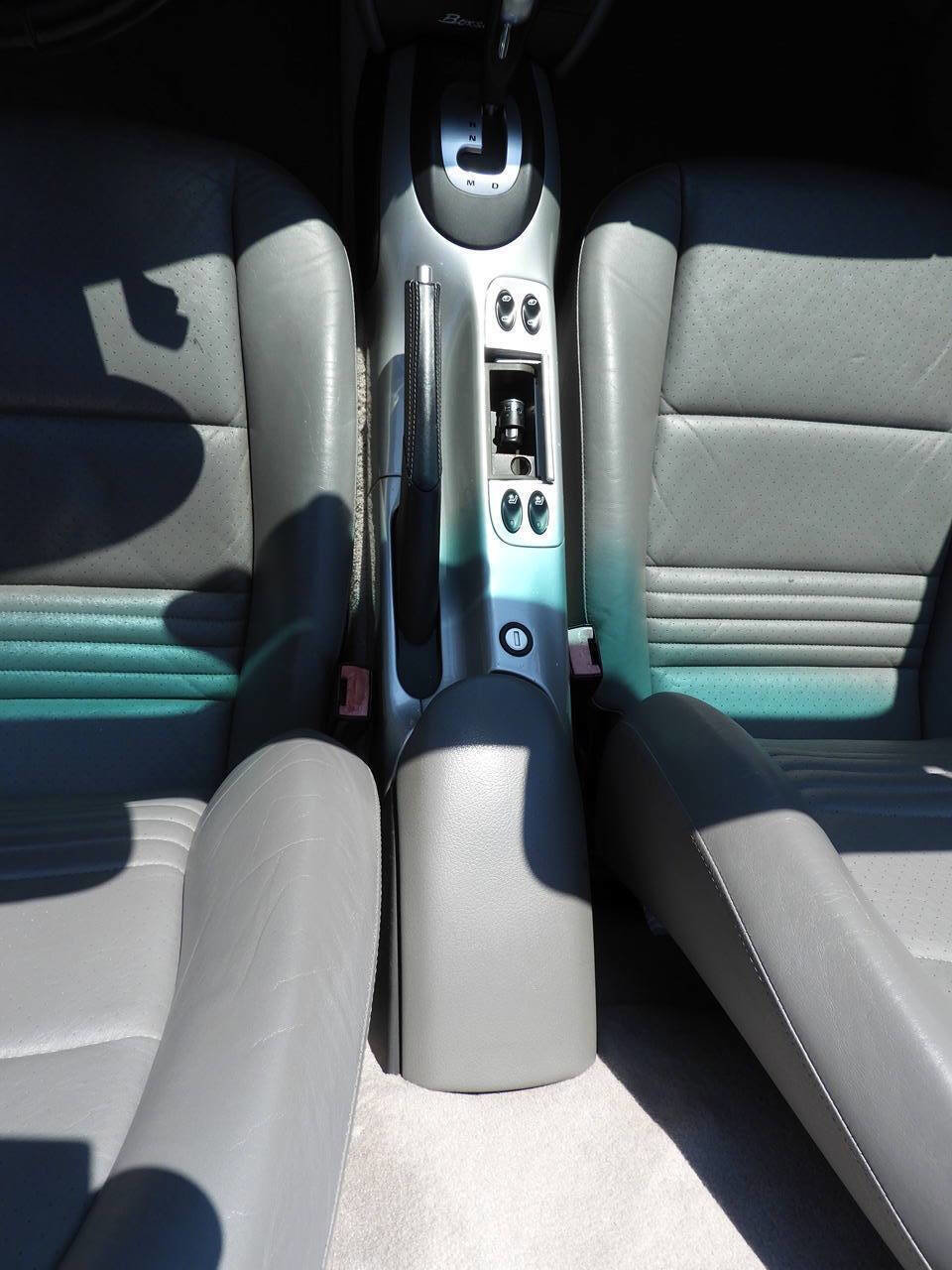 Used 2002 Porsche Boxster S RWD image 17