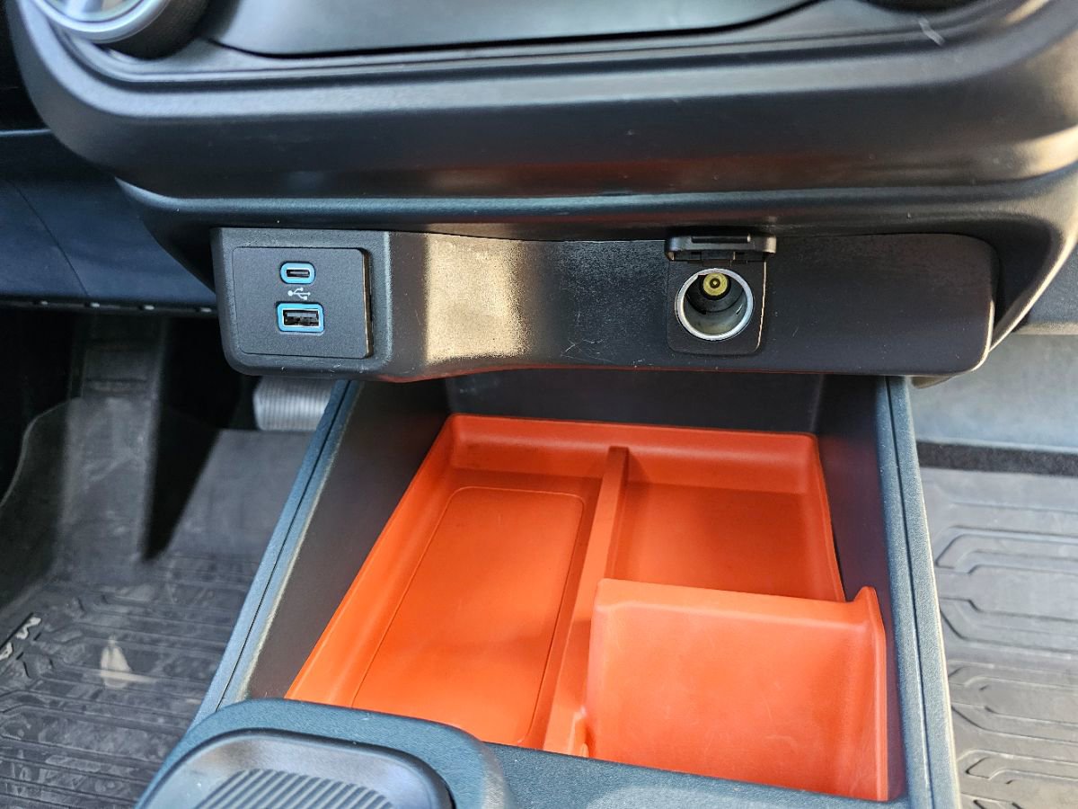 Used 2024 Ford Maverick XLT w/ Equipment Group 300A Standard image 12