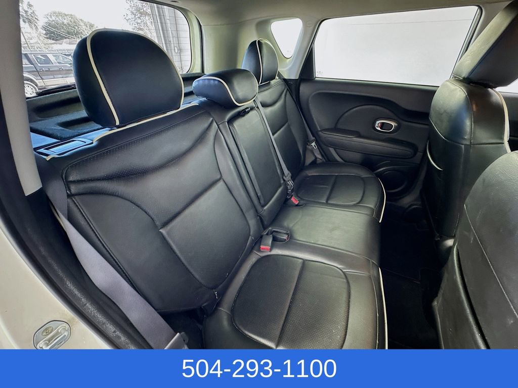 Used 2016 Kia Soul + image 24