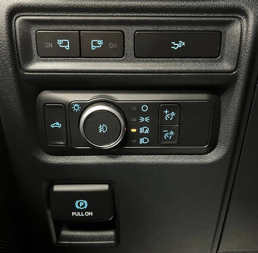 Used 2022 Ford F150 XLT w/ Equipment Group 302A High AWD/4WD image 32