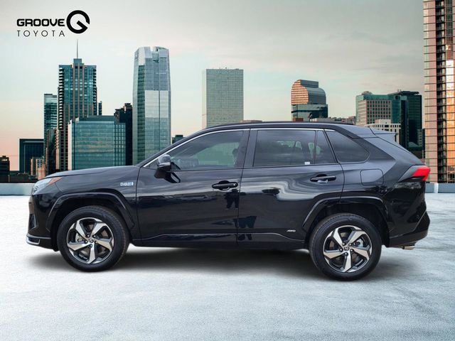 Used 2023 Toyota RAV4 SE w/ Weather & Moonroof Package AWD/4WD image 2