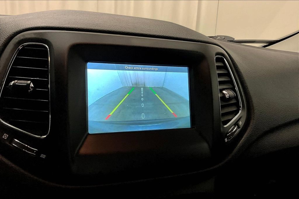 Used 2020 Jeep Compass Sport w/ Cold Weather Group image 14