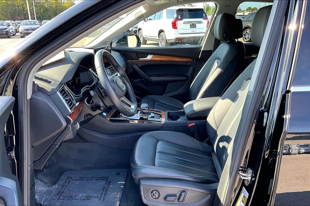 Certified 2023 Audi Q5 2.0T Premium Plus w/ Premium Plus Package image 21