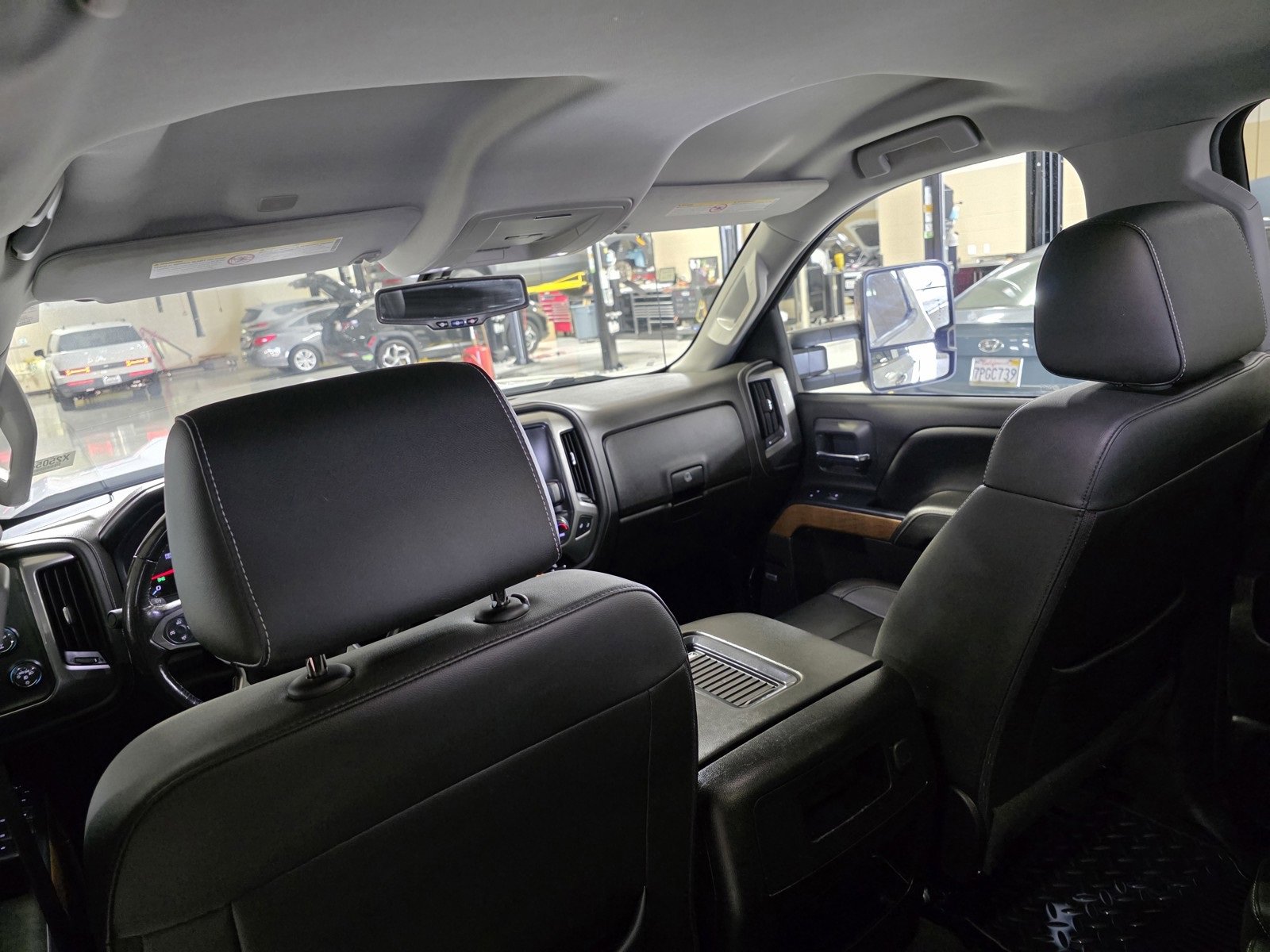 Used 2018 Chevrolet Silverado 3500 LTZ w/ Duramax Plus Package image 16