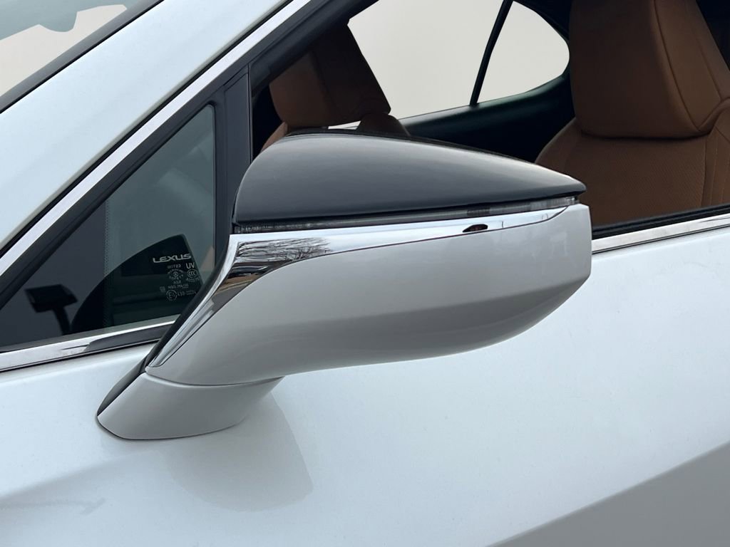 New 2025 Lexus UX 300h AWD image 24