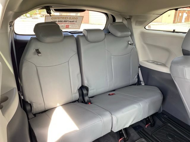 Certified 2024 Toyota Sienna Limited AWD/4WD image 25