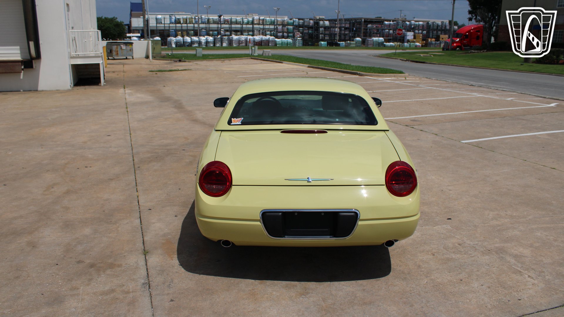 Used 2005 Ford Thunderbird RWD image 36