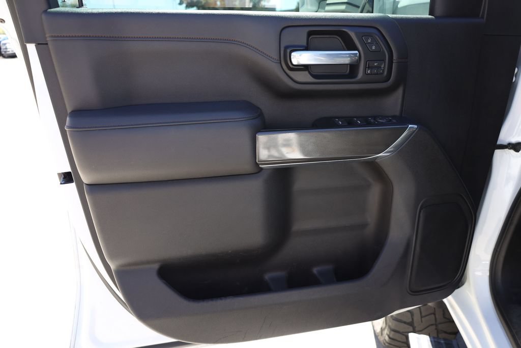 Used 2022 GMC Sierra 2500 AT4 AWD/4WD image 10