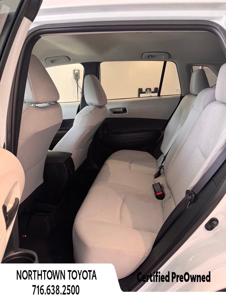 Used 2024 Toyota Corolla Cross LE FWD image 14