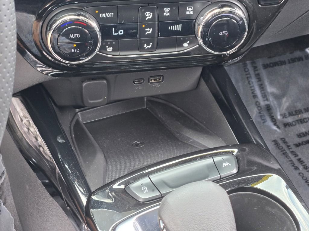 Used 2024 Chevrolet Trax RS w/ Sunroof Package image 28