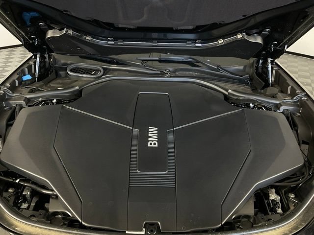 Used 2024 BMW i7 xDrive60 RWD image 41