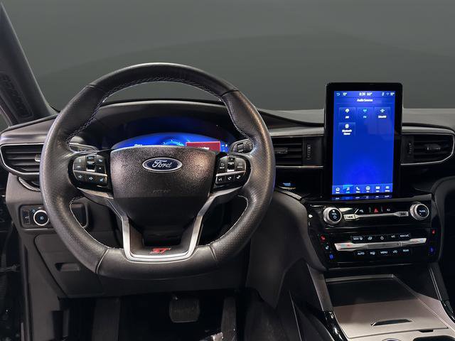 Certified 2023 Ford Explorer ST w/ Technology Package image 5