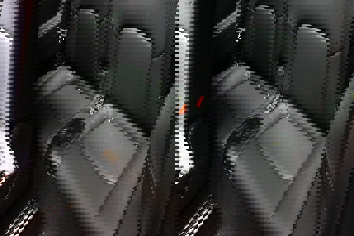 Used 2021 Tesla Model Y Long Range image 36