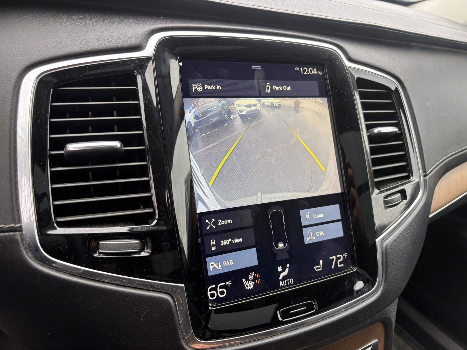 Used 2017 Volvo XC90 T6 Inscription w/ Vision Package image 21