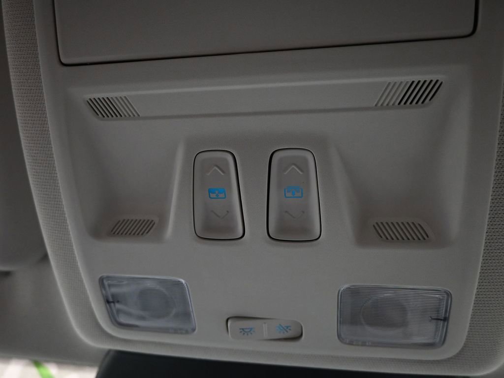 Used 2023 Ford Escape Platinum w/ Premium Technology Package image 19