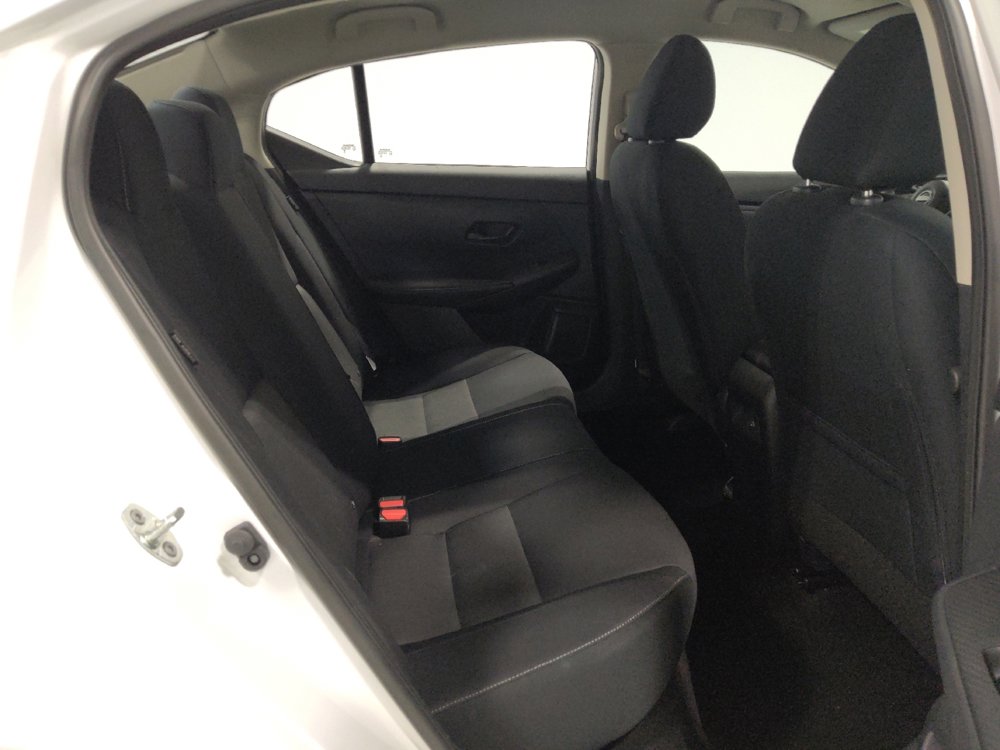 Used 2024 Nissan Sentra SV image 19