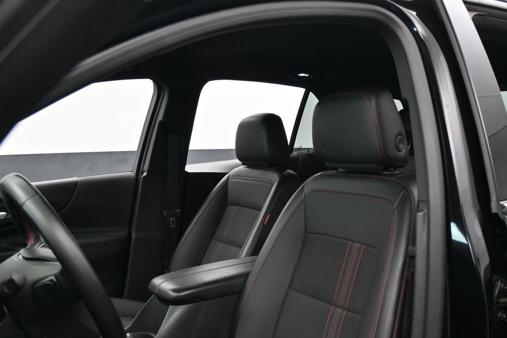Used 2023 Chevrolet Equinox RS FWD image 10