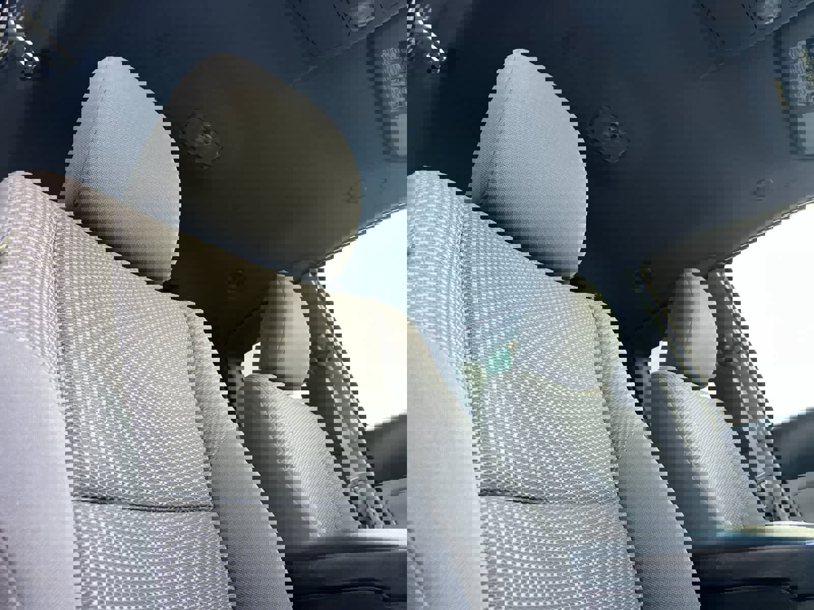 Used 2015 Toyota Tacoma 4x4 Access Cab image 17