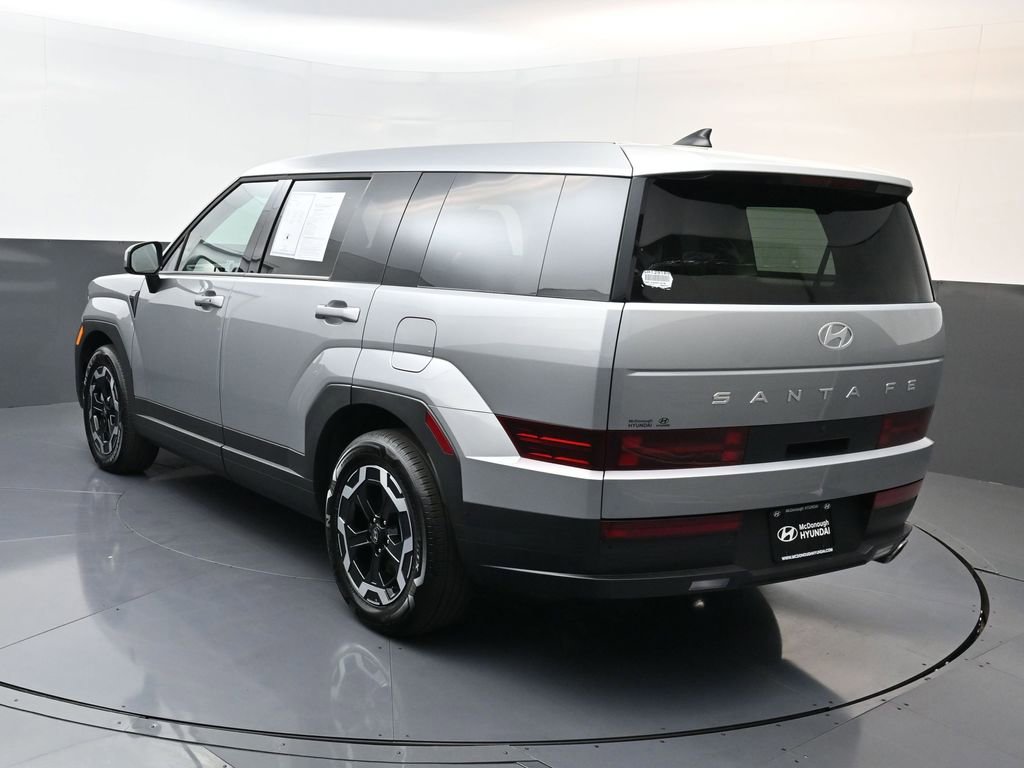 Certified 2025 Hyundai Santa Fe SE image 6