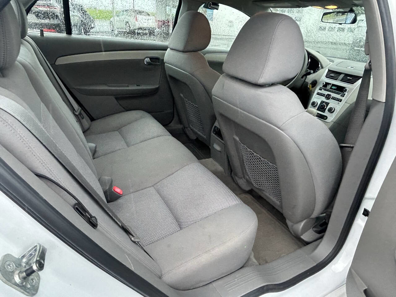 Used 2010 Chevrolet Malibu LS FWD image 14