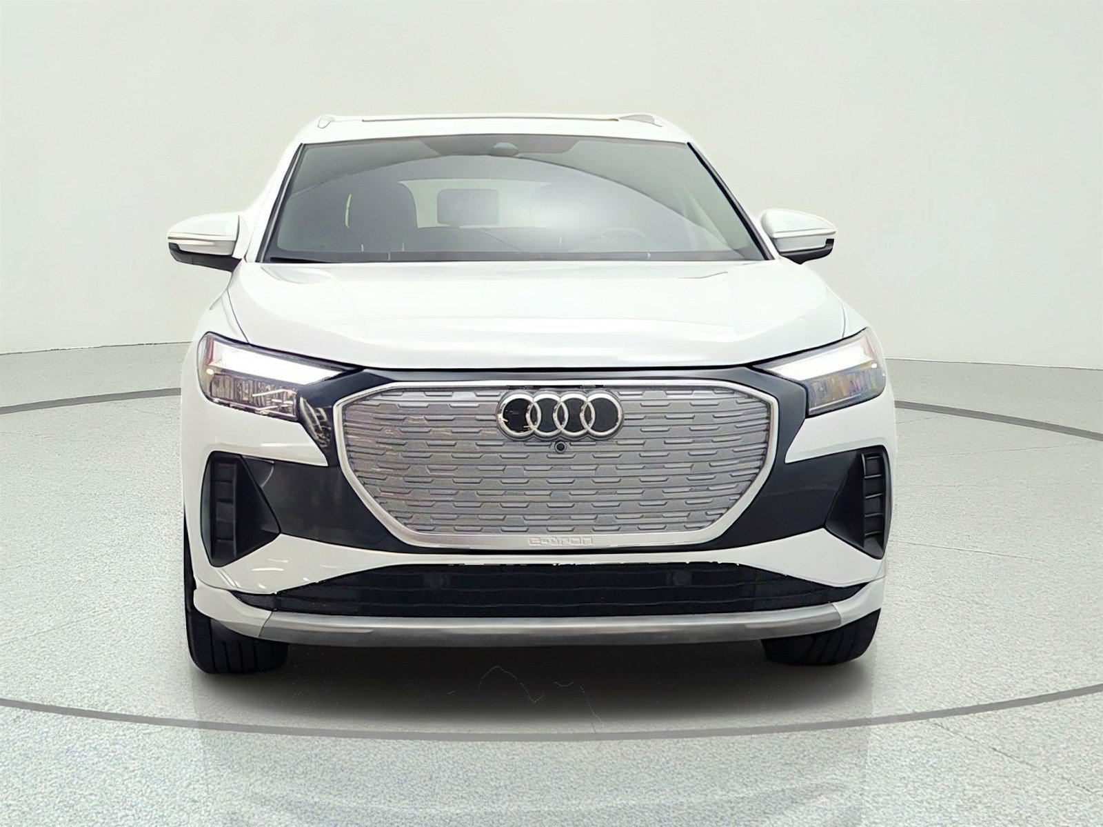 Used 2023 Audi Q4 e-tron Premium w/ Convenience Package RWD image 2
