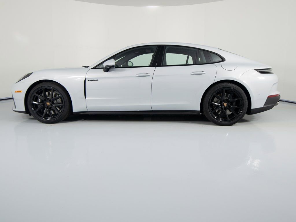 New 2026 Porsche Panamera 4 image 7