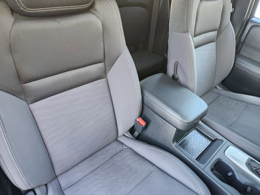 Used 2022 Nissan Frontier SV w/ Technology Package image 15