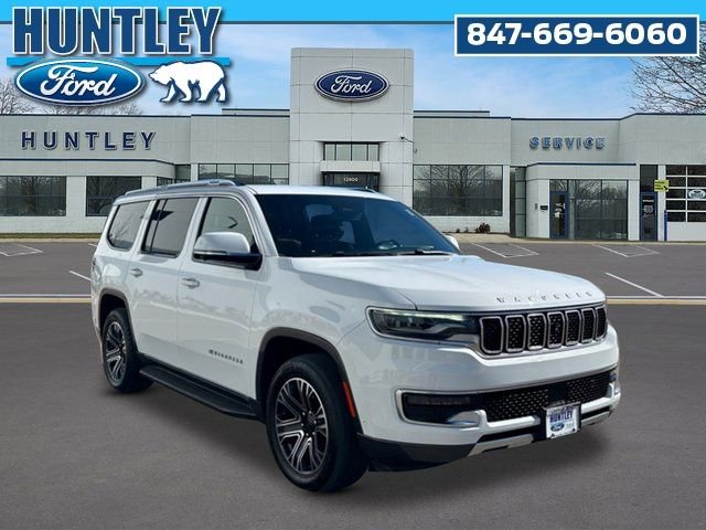 Used 2022 Jeep Wagoneer Series III w/ Convenience Group I image 3