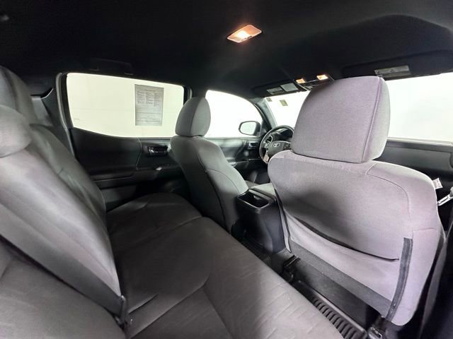 Used 2017 Toyota Tacoma TRD Off-Road w/ Tow Package (A/T) AWD/4WD image 12
