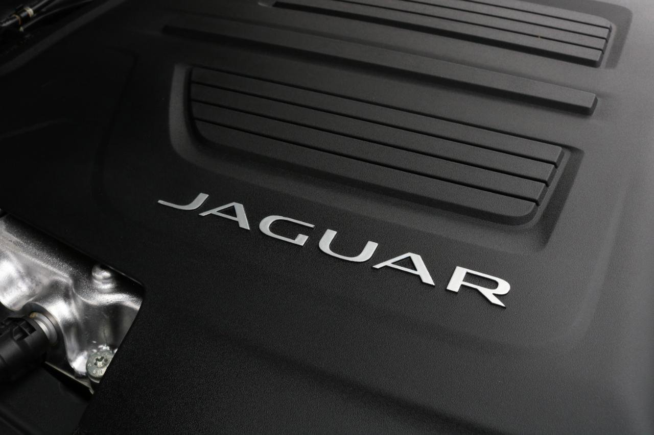 Used 2016 Jaguar F-TYPE S image 60