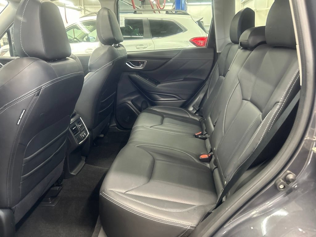 Used 2020 Subaru Forester Limited AWD/4WD image 16