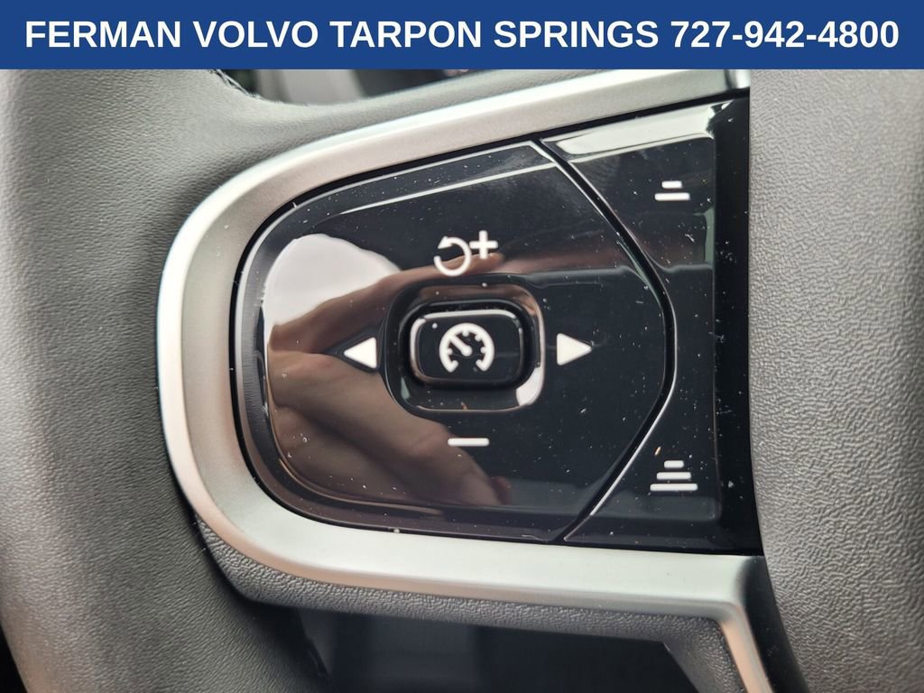 New 2026 Volvo XC60 B5 Plus w/ Protection Package Premier AWD/4WD image 28