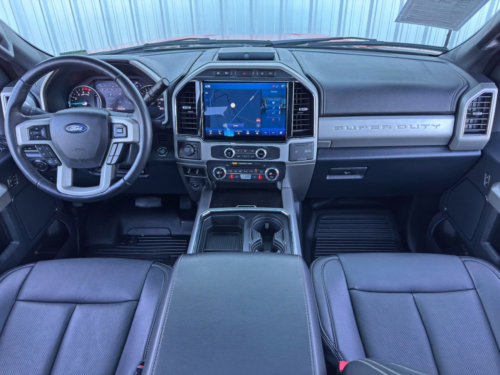 Used 2022 Ford F250 Lariat w/ Lariat Ultimate Package AWD/4WD image 14