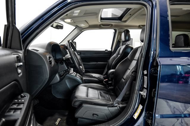 Used 2016 Jeep Patriot High Altitude AWD/4WD image 5