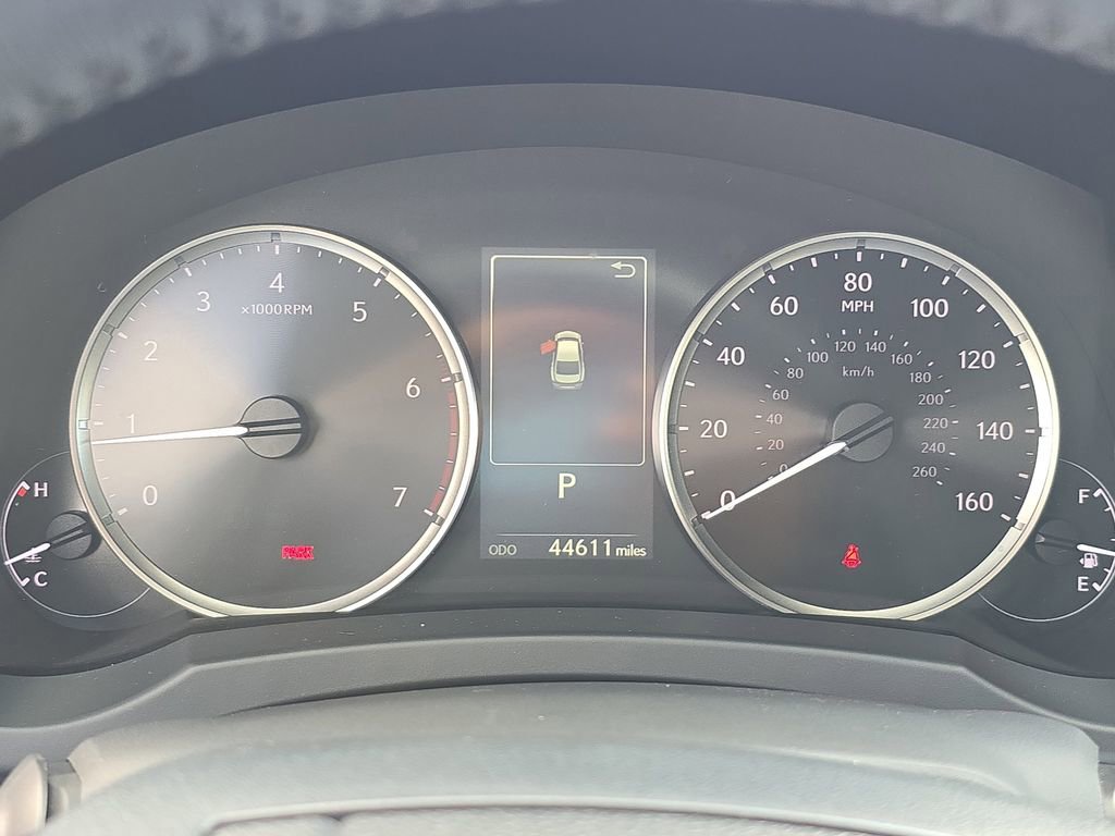 Used 2023 Lexus IS 300 w/ Comfort Package image 20