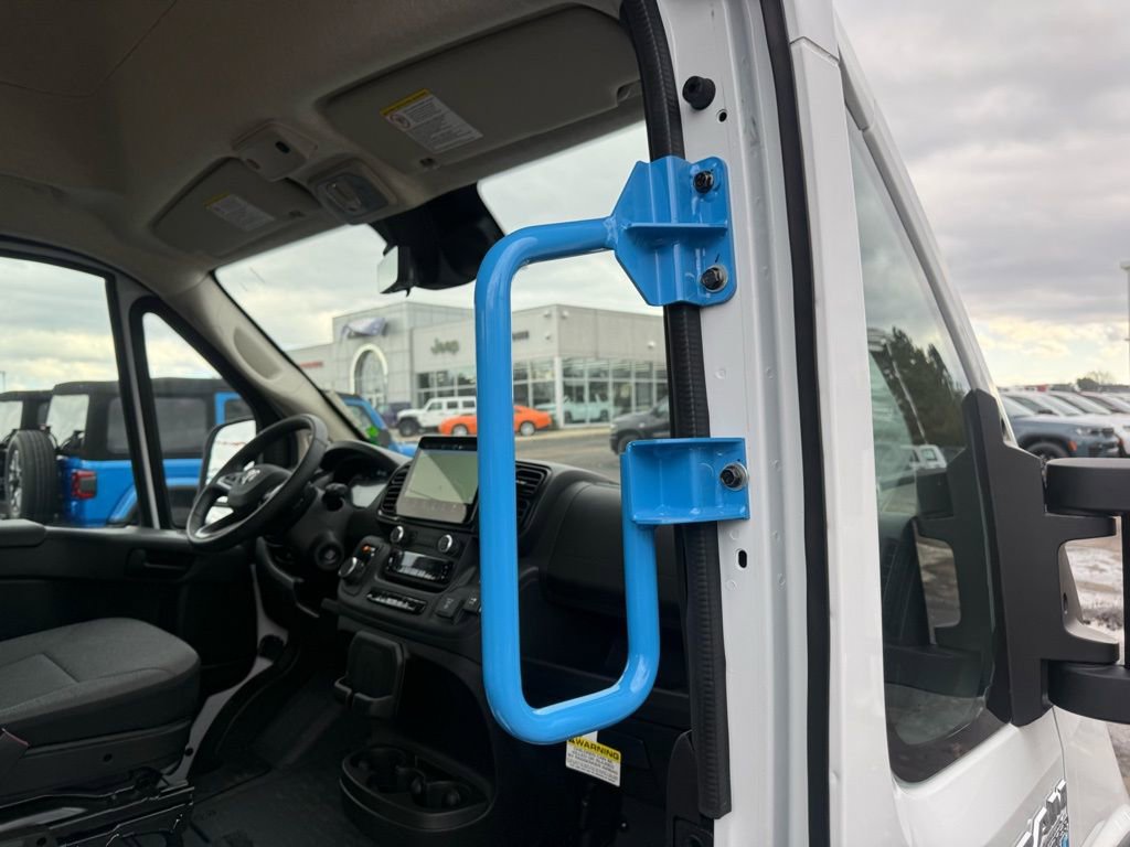 New 2024 RAM ProMaster 3500 w/ Delivery Van Package image 27
