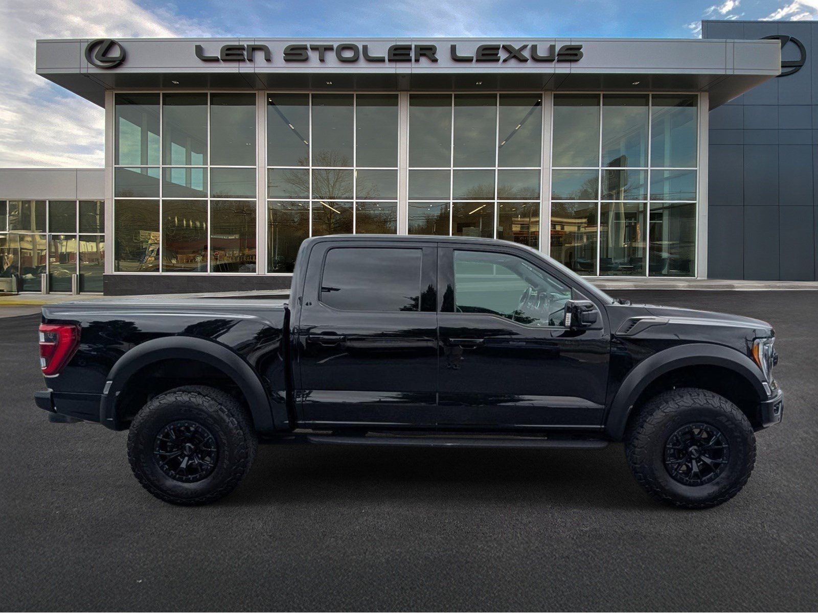 Used 2023 Ford F150 Raptor w/ Equipment Group 802A Raptor R AWD/4WD video 2