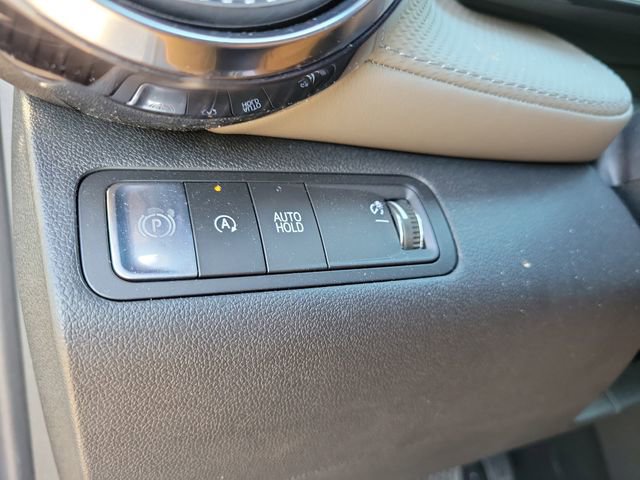 Used 2026 Chevrolet Equinox LT w/ Convenience Package II FWD image 34