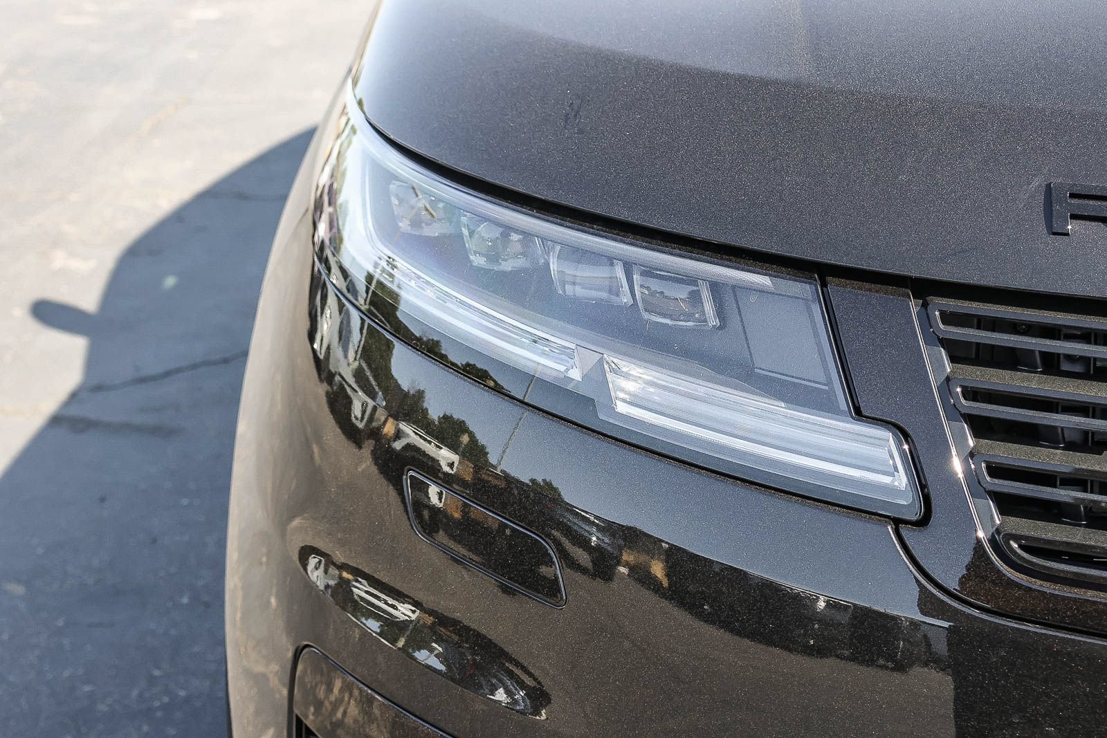 New 2026 Land Rover Range Rover Sport Dynamic SE AWD/4WD image 15