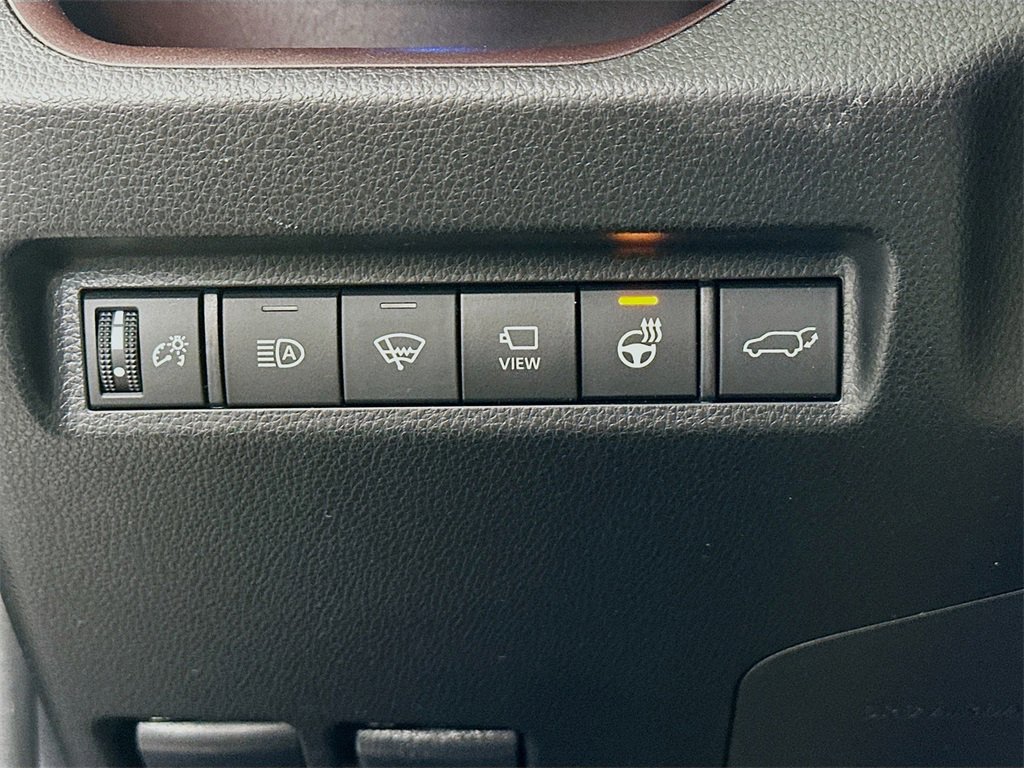 Used 2019 Toyota RAV4 Limited image 10