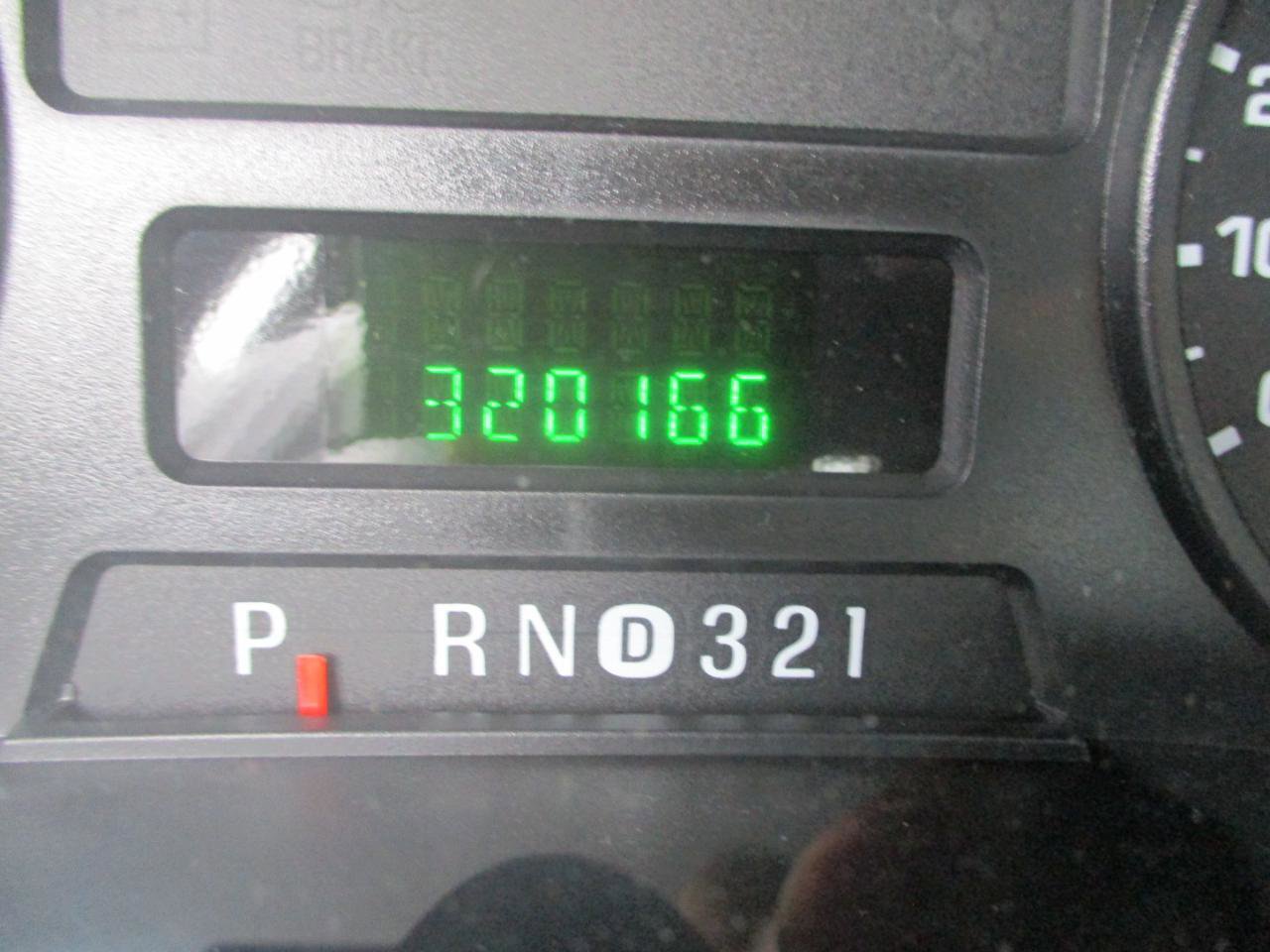 Used 2005 Ford F350 Lariat image 14