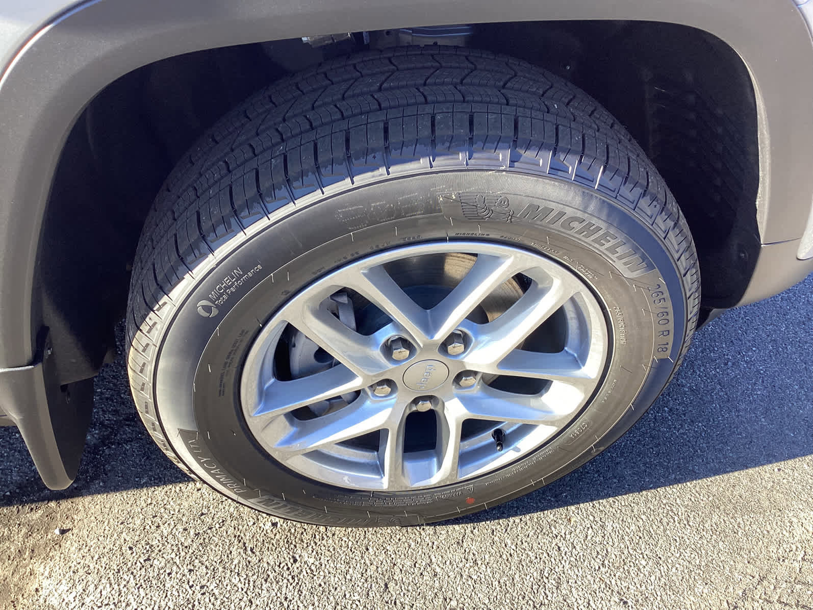 New 2025 Jeep Grand Cherokee Laredo X w/ Luxury Tech Group I image 35