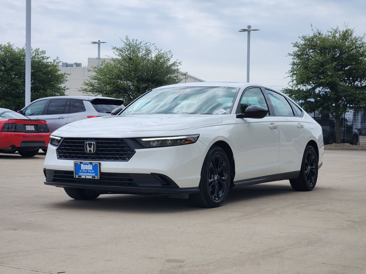 Used 2025 Honda Accord SE image 3