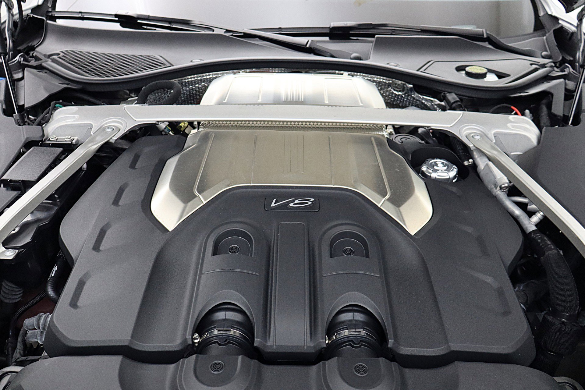 Used 2023 Bentley Continental GT Azure image 31