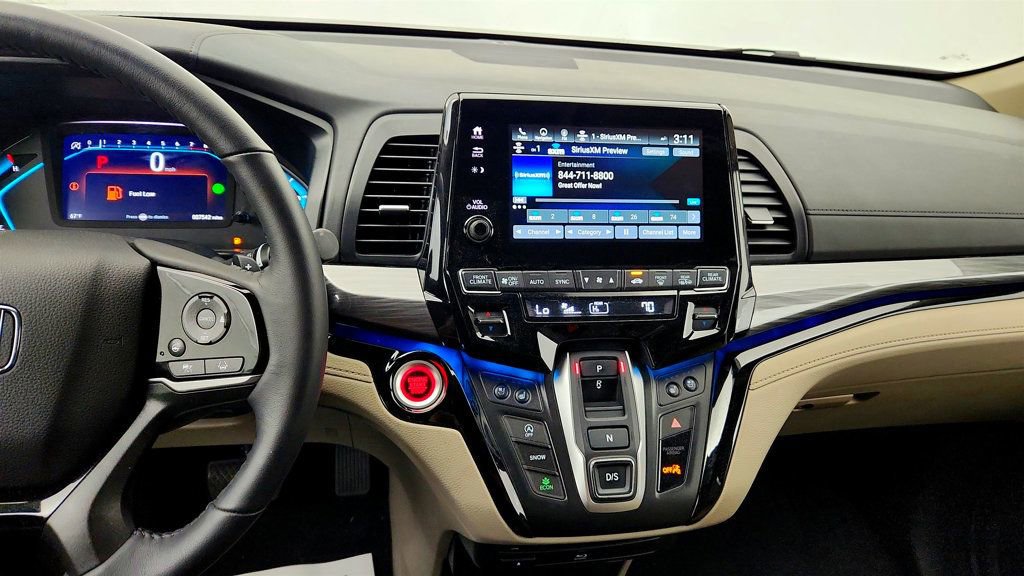 Used 2023 Honda Odyssey Elite image 17