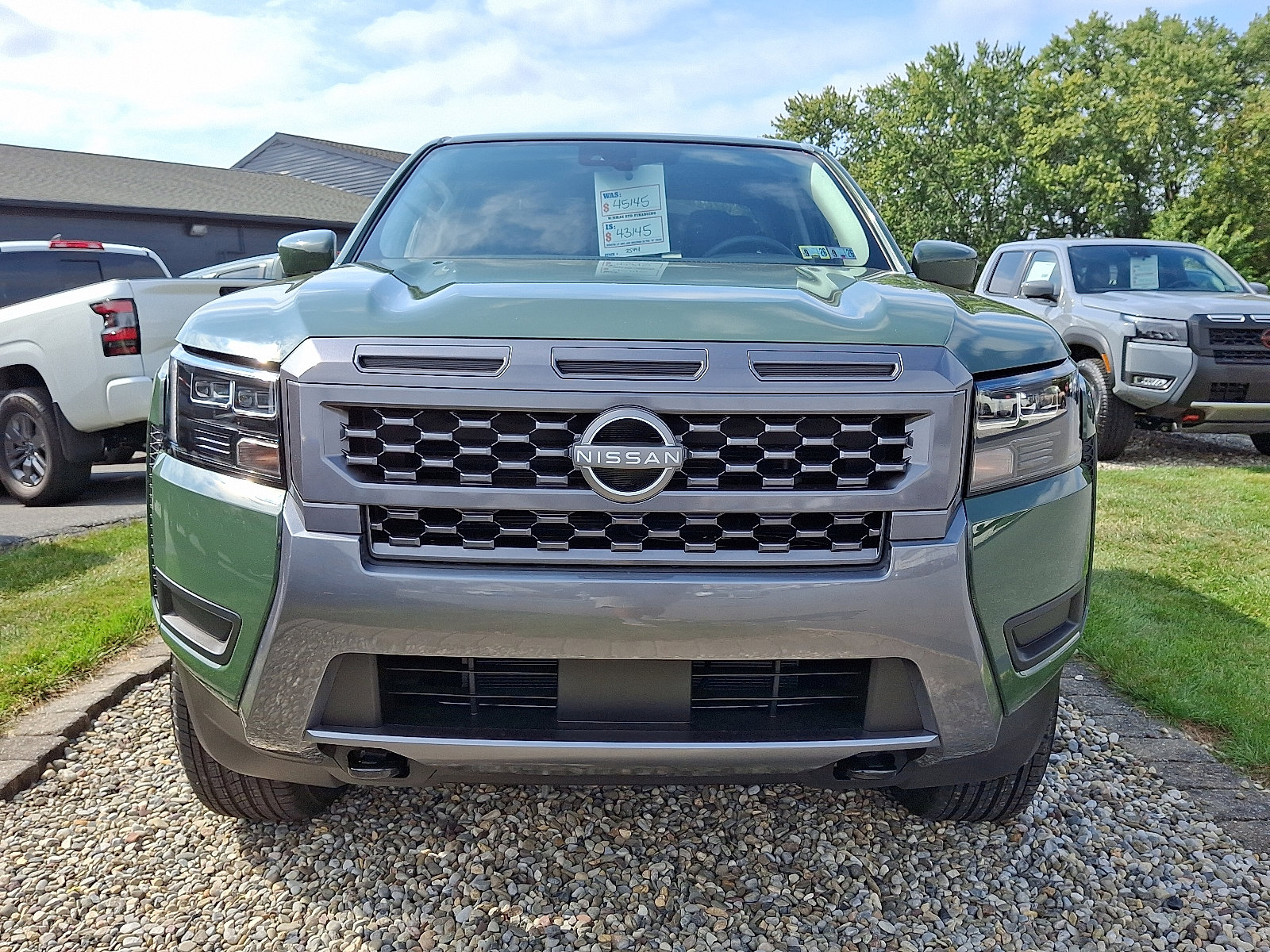 New 2026 Nissan Frontier SV w/ SV Convenience Package video 2